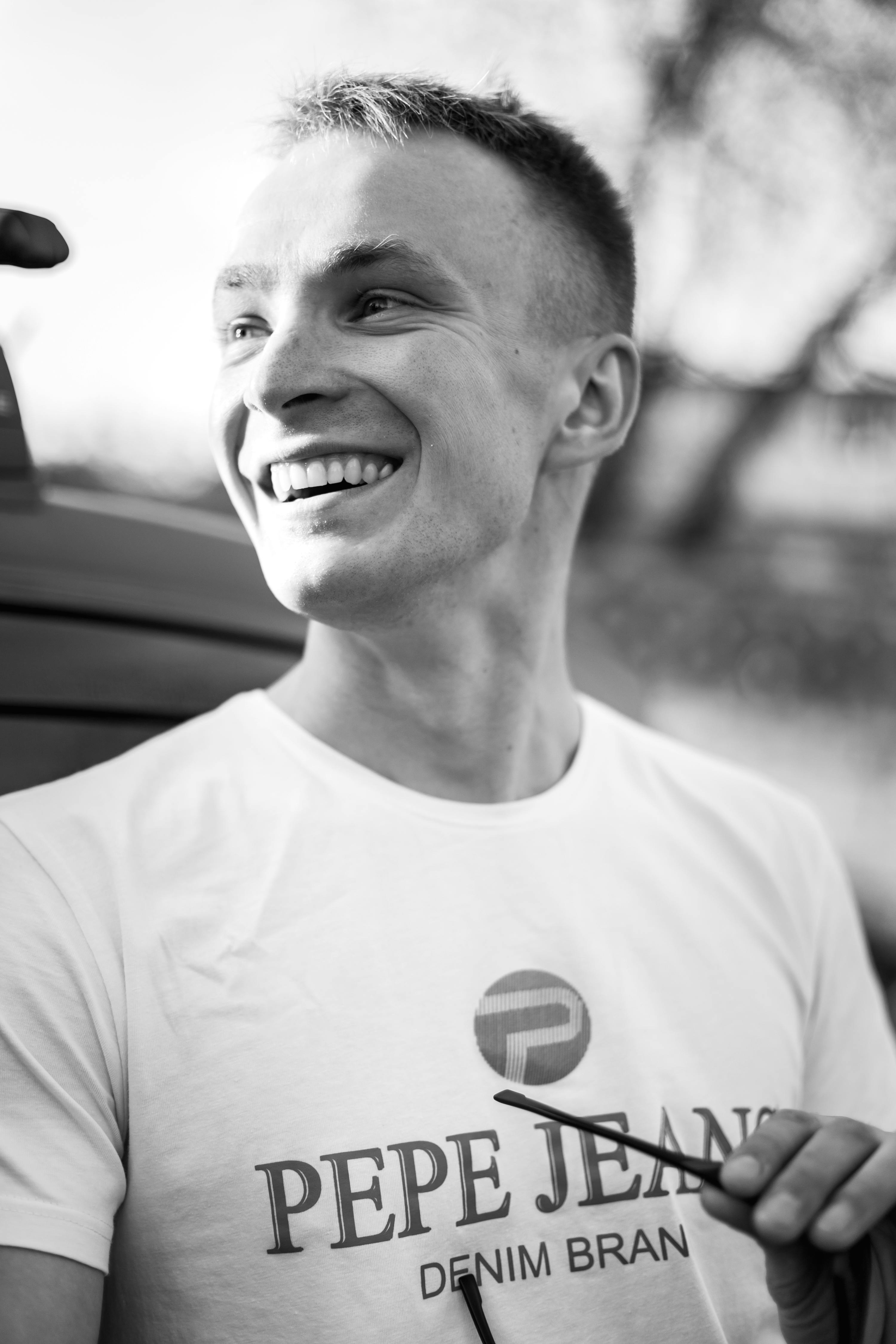Balázs (35) Irodai dolgozó